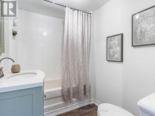 39 Clarence Street, Brampton, ON - Indoor Photo Showing Bathroom