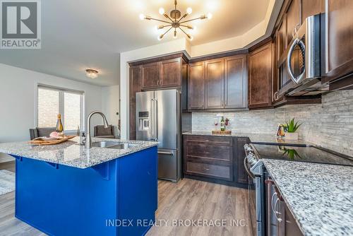 57 Callandar Road, Brampton, ON - Indoor Photo Showing Kitchen With Stainless Steel Kitchen With Double Sink With Upgraded Kitchen