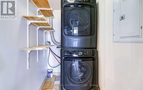 1611 - 55 Strathaven Drive, Mississauga, ON - Indoor Photo Showing Laundry Room