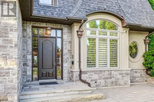 1035 Truman Avenue, Oakville, ON - Outdoor With Facade