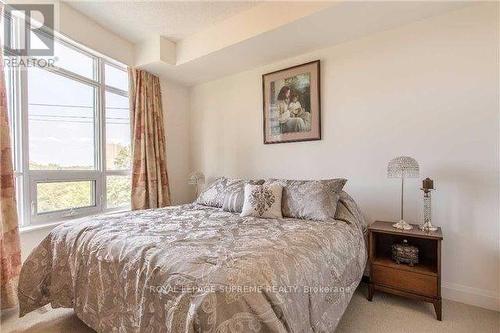 312 - 25 Fontenay Court, Toronto, ON - Indoor Photo Showing Bedroom