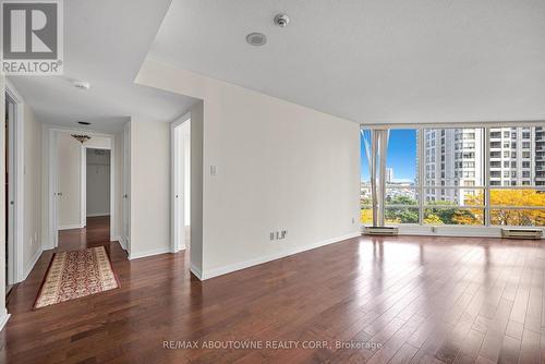 606 - 45 Kingsbridge Garden Circle, Mississauga, ON - Indoor