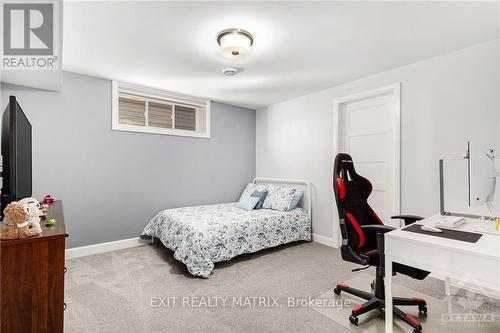 1310 Fribourg Street, Russell, ON - Indoor Photo Showing Bedroom