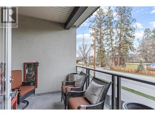 4380 Lakeshore Road Unit# 219, Kelowna, BC - Outdoor With Exterior