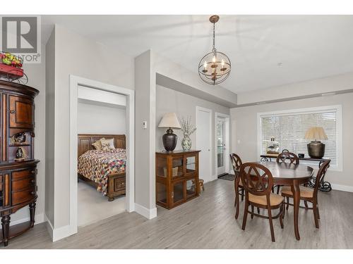 4380 Lakeshore Road Unit# 219, Kelowna, BC - Indoor Photo Showing Dining Room