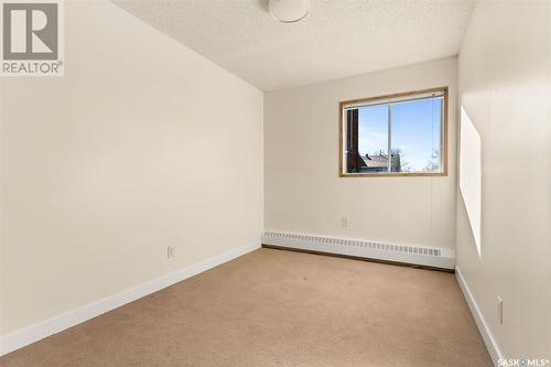 110 31 Rodenbush Drive, Regina, SK - Indoor Photo Showing Other Room