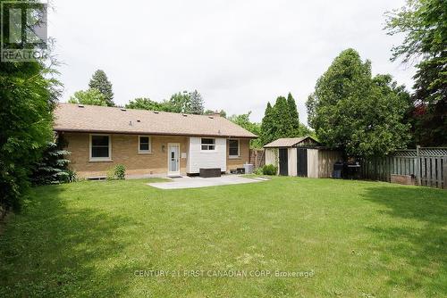 1372 Glenora Drive, London, ON - Outdoor