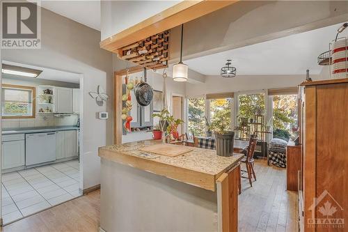 1392 Sault Street, Ottawa, ON - Indoor Photo Showing Kitchen