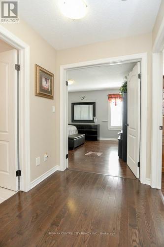 27 Peach Tree Boulevard, St. Thomas, ON - Indoor