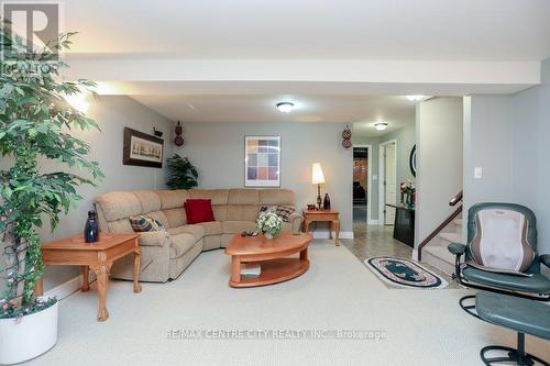 27 Peach Tree Boulevard, St. Thomas, ON - Indoor Photo Showing Living Room