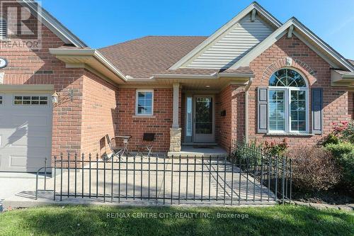 27 Peach Tree Boulevard, St. Thomas, ON - Outdoor With Facade