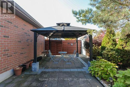 27 Peach Tree Boulevard, St. Thomas, ON - Outdoor With Exterior