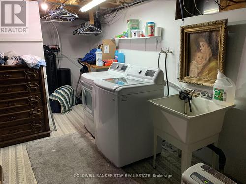 4 Montcalm Street, St. Thomas, ON - Indoor Photo Showing Laundry Room