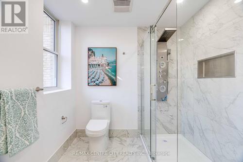 201 - 280 Queens Avenue, London, ON - Indoor Photo Showing Bathroom