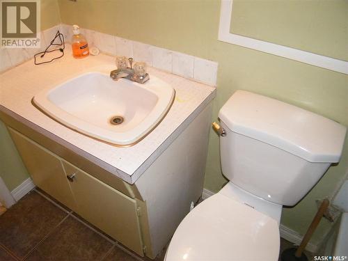 106 1St Avenue, Middle Lake, SK - Indoor Photo Showing Bathroom