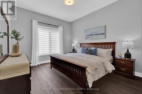 23 Sassafras Row, Fort Erie, ON - Indoor Photo Showing Bedroom