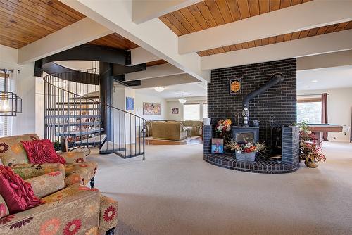 3310 Mathews Road, Kelowna, BC - Indoor With Fireplace