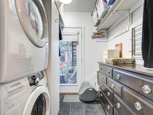 Salle de lavage - 822  - 824 Rue St-Ferdinand, Montréal (Le Sud-Ouest), QC - Indoor Photo Showing Laundry Room