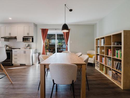 Vue d'ensemble - 994 Rue Du Buisson, Saint-Jérôme, QC - Indoor Photo Showing Kitchen With Upgraded Kitchen