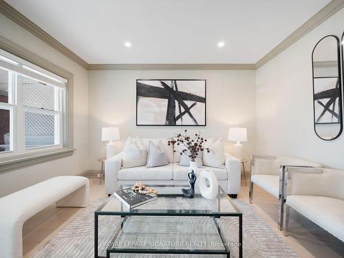 18 Page Ave, Toronto, ON - Indoor Photo Showing Living Room