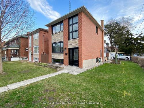 2-349 St Johns Rd, Toronto, ON - Outdoor