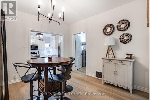 44 Steven Street, Hamilton, ON - Indoor Photo Showing Dining Room