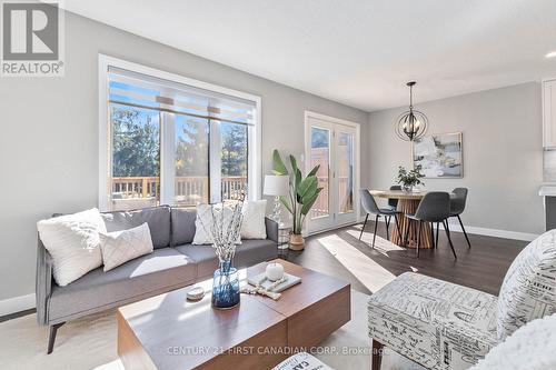 1199 Blackwell Boulevard, London, ON - Indoor Photo Showing Living Room