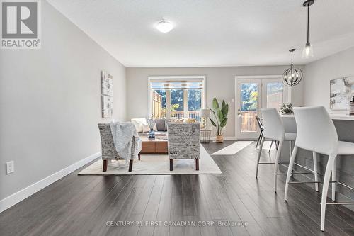 1199 Blackwell Boulevard, London, ON - Indoor Photo Showing Living Room