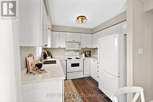 304 Swindells Street, Clarington (Bowmanville), ON - Indoor Photo Showing Kitchen With Double Sink