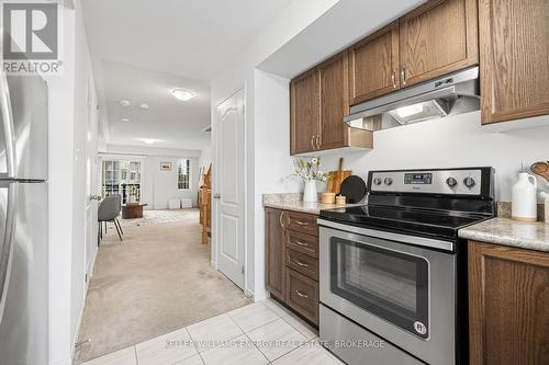 58 Aquatic Ballet Path, Oshawa (Windfields), ON - Indoor Photo Showing Kitchen