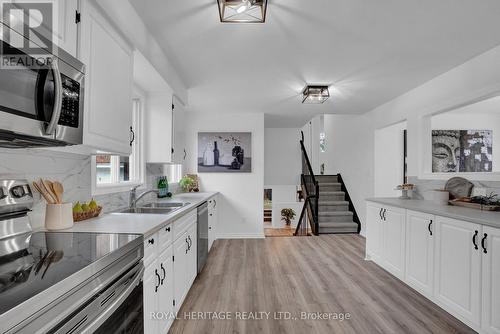 103 Martin Road, Clarington (Bowmanville), ON - Indoor Photo Showing Kitchen With Double Sink