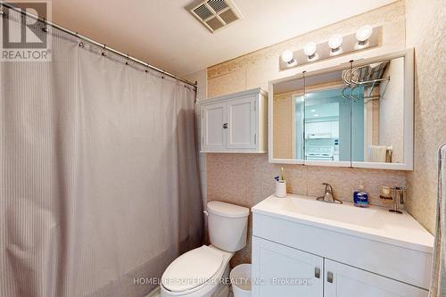 603 - 711 Rossland Road E, Whitby (Pringle Creek), ON - Indoor Photo Showing Bathroom