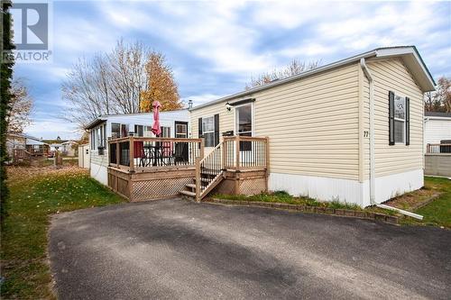 77 Pinehurst Estate, Petawawa, ON - Outdoor With Deck Patio Veranda