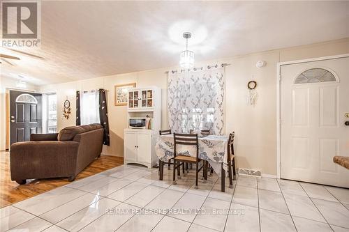 77 Pinehurst, Petawawa, ON - Indoor Photo Showing Other Room