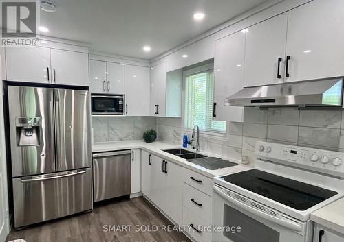 247 Dunnette Landing Road, Alnwick/Haldimand, ON - Indoor Photo Showing Kitchen With Double Sink With Upgraded Kitchen