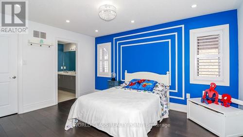 967 Barton Way, Innisfil, ON - Indoor Photo Showing Bedroom