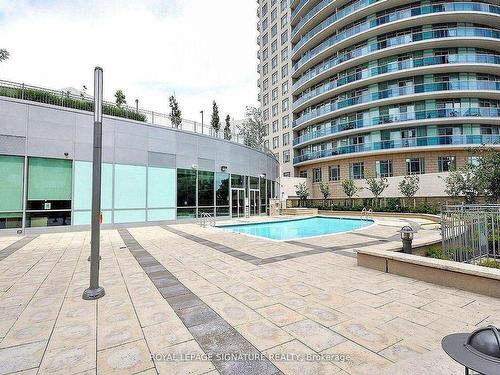 315-4033 Hurontario St, Mississauga, ON - Outdoor With In Ground Pool