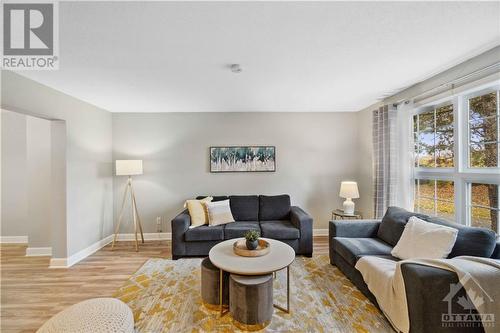 Living Room w/ view of front yard - 3310 Southgate Drive Unit#245, Ottawa, ON - Indoor Photo Showing Living Room