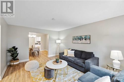 Living Room w/ view of front yard - 3310 Southgate Drive Unit#245, Ottawa, ON - Indoor Photo Showing Living Room