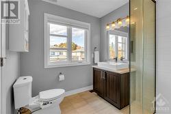 Ensuite bathroom - 