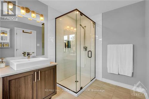 262 Munro Street, Carleton Place, ON - Indoor Photo Showing Bathroom