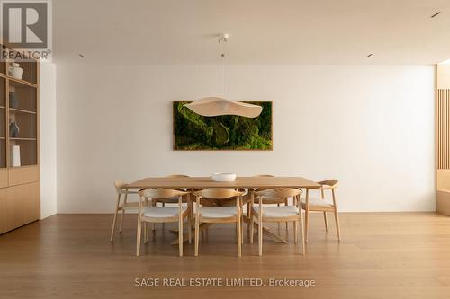 38 Ravensbourne Crescent, Toronto, ON - Indoor Photo Showing Dining Room