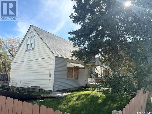 1326 Idylwyld Drive N, Saskatoon, SK - Outdoor