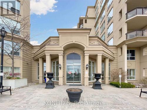 702 - 8 Maison Parc Court, Vaughan, ON - Outdoor With Balcony With Facade