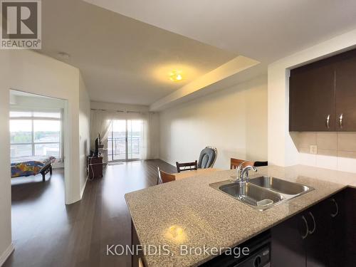 702 - 8 Maison Parc Court, Vaughan, ON - Indoor Photo Showing Kitchen With Double Sink