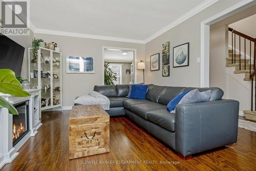 264 Mcdonald Boulevard, Halton Hills, ON - Indoor Photo Showing Living Room With Fireplace