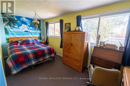 14494 County Road 18 Road, South Stormont, ON - Indoor Photo Showing Bedroom