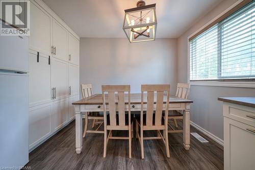 234 Park Row, Woodstock, ON - Indoor Photo Showing Dining Room