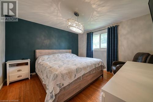 234 Park Row, Woodstock, ON - Indoor Photo Showing Bedroom