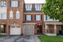 47 Vanhorne Close, Brampton, ON  - Outdoor With Facade 